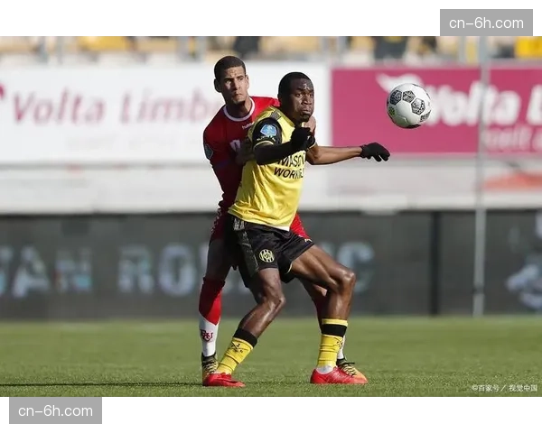 利兹联保级压力下防线：年轻后卫经验不足致关键战失误频发